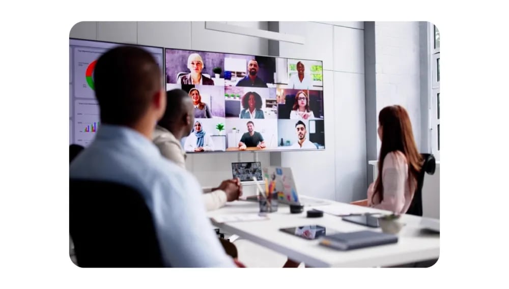Elle s'adapte parfaitement aux modèles de travail à distance et hybrides